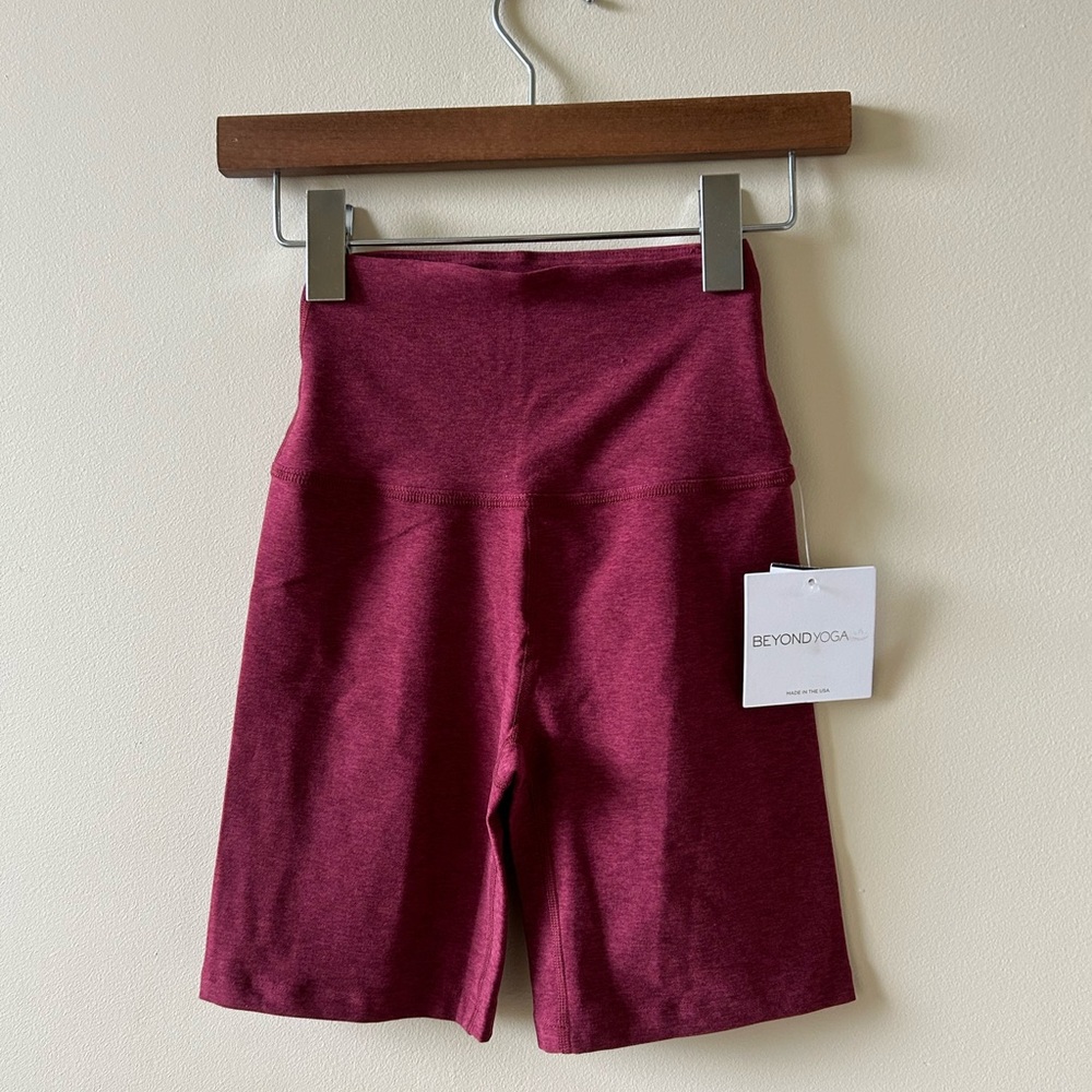 Beyond Yoga biker shorts